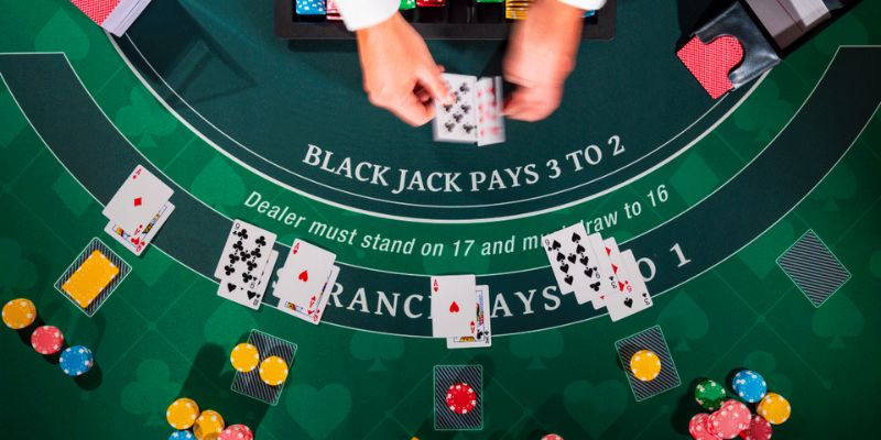 Những nguyên tắc cơ bản trong cách chơi Blackjack